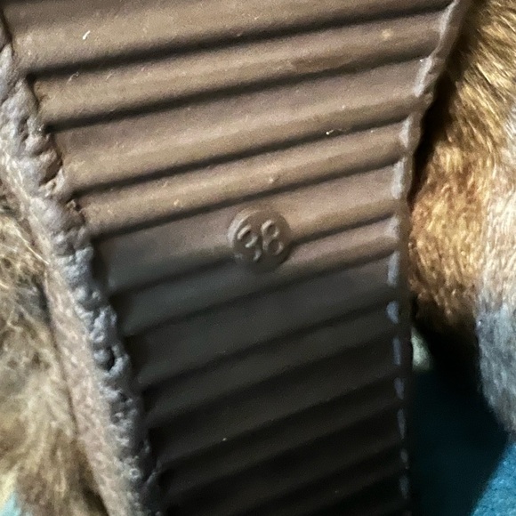 Unique boots fur and feathers - Picture 7 of 8